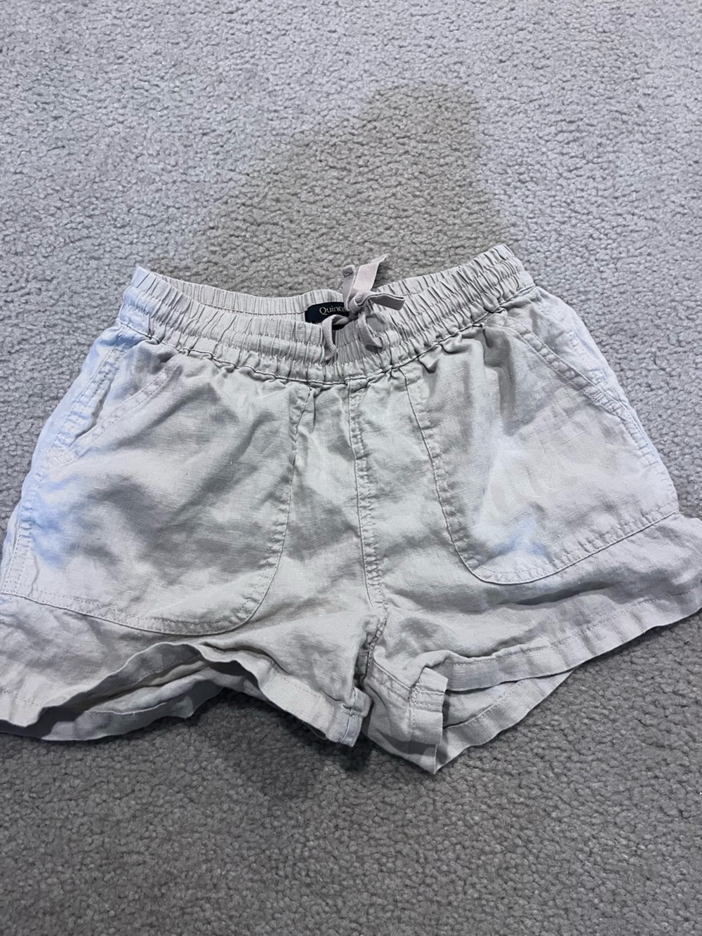 Quince women’s XS khaki shorts Elastic Waist 100% linen Shorts